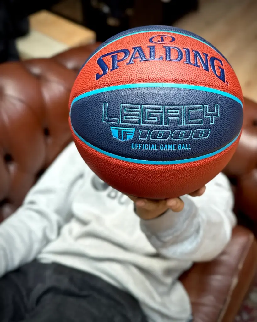 Spalding Legacy TF1000 BNXT League