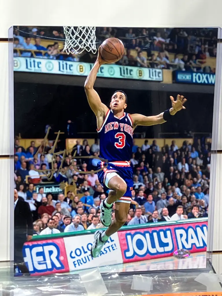 photo signée à la main+ certificat john starks 20X30cm