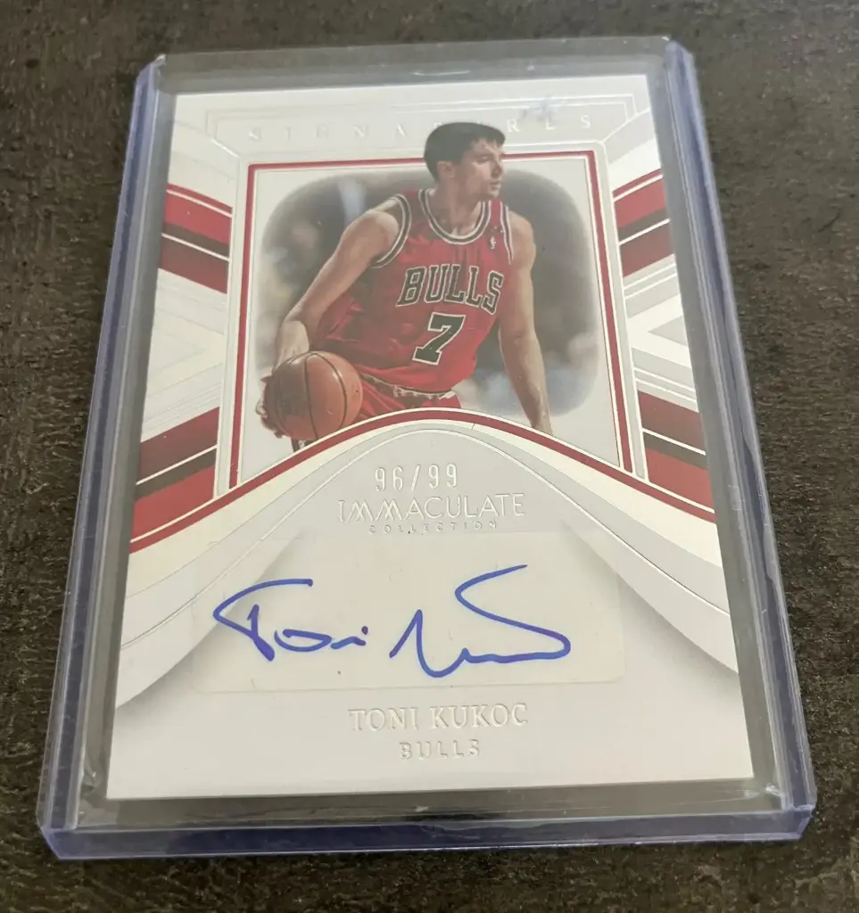 Carte Tony Kukoc signée et limitée 