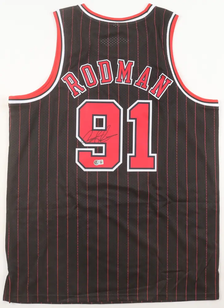 Denis Rodman Jersey Handsigned sous cadre + photos